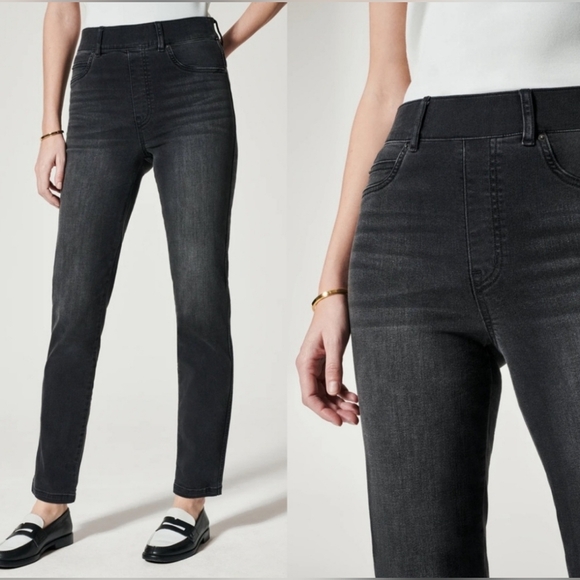 SPANX shape™ EveryWear Straight Leg Jeans Vintage Black Size Large - Picture 3 of 16